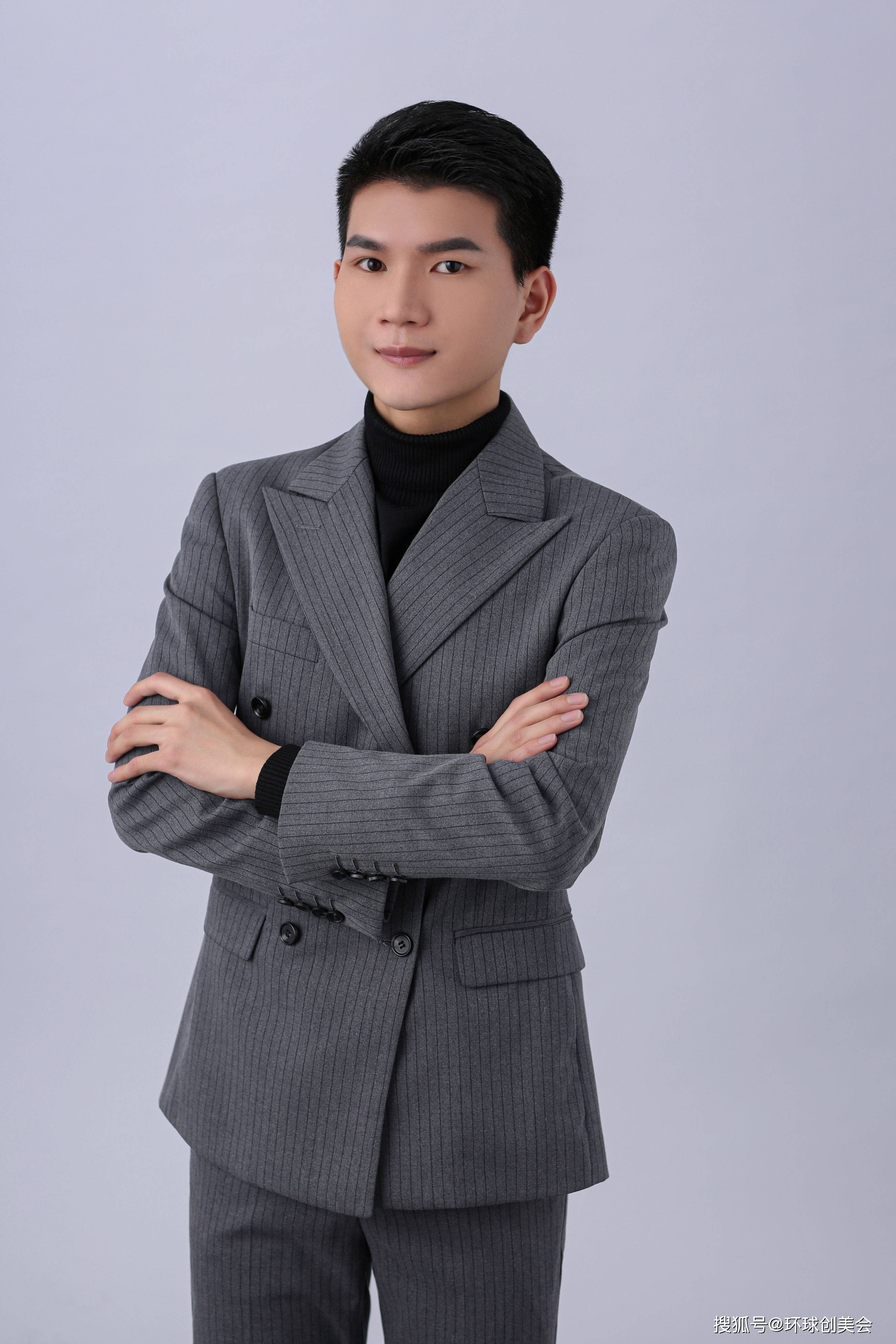 时革白 制作统筹负责人